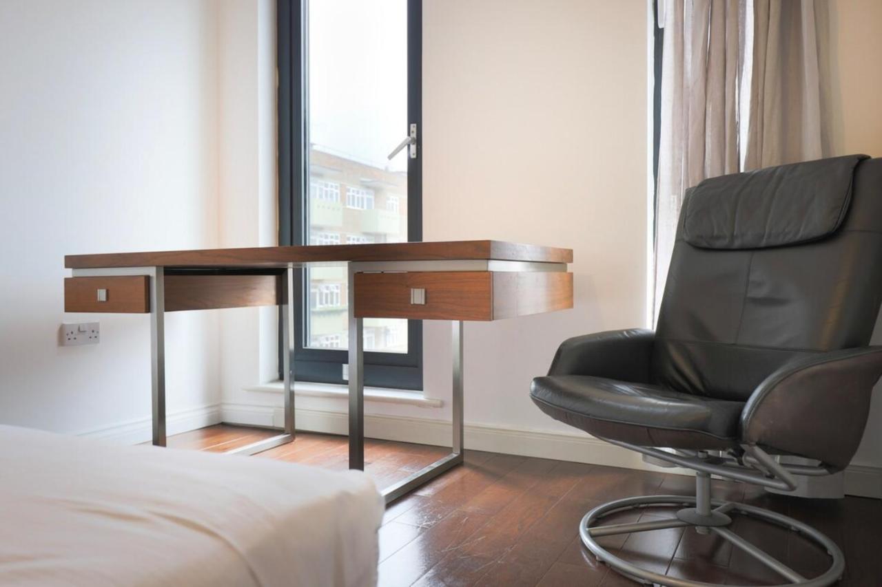 Beautiful 2 Bedroom Property In Borough London Eksteriør billede