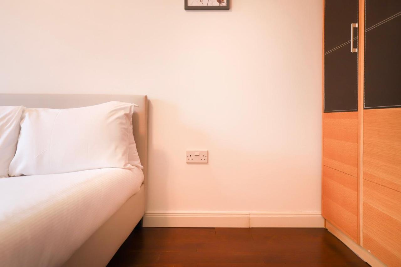 Beautiful 2 Bedroom Property In Borough London Eksteriør billede